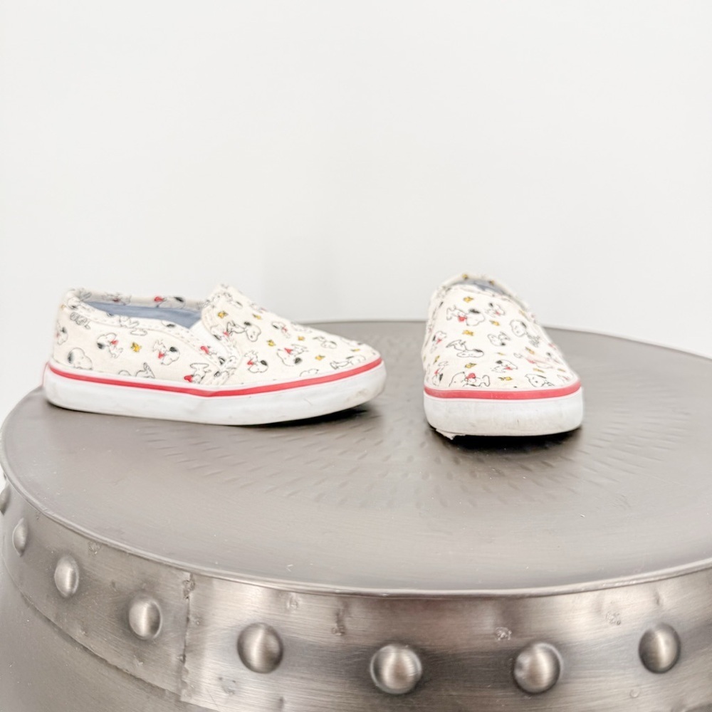 Janie and Jack Cream and Red Slip-On Peanut Sneakers - Picture 3 of 6
